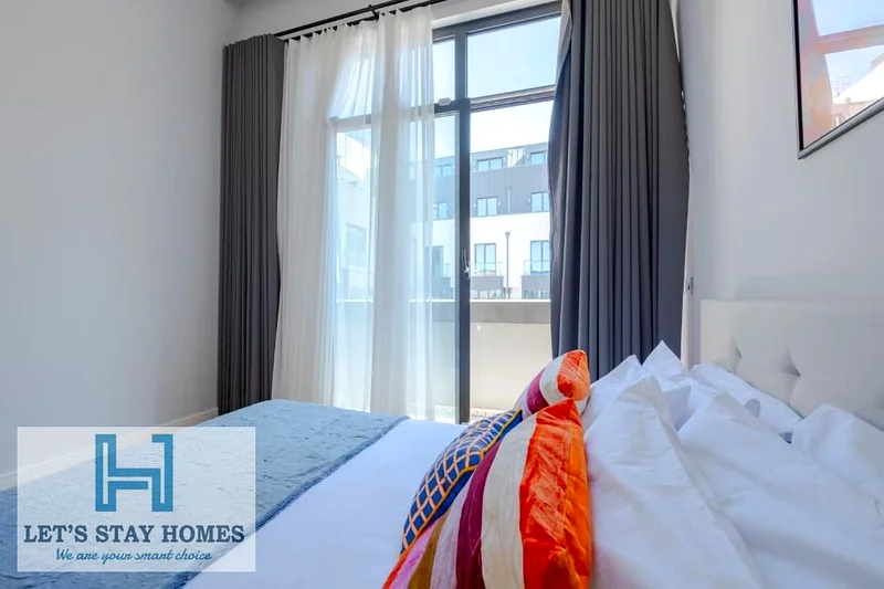 Hot Sale! Fully Furnished, Kitchen, Beach Access, All Bills Included, Close to Metro, Free Cleaning63169921561986113