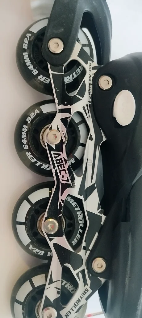 Skating Shoes for Kids with Lighting wheels63169934382593111