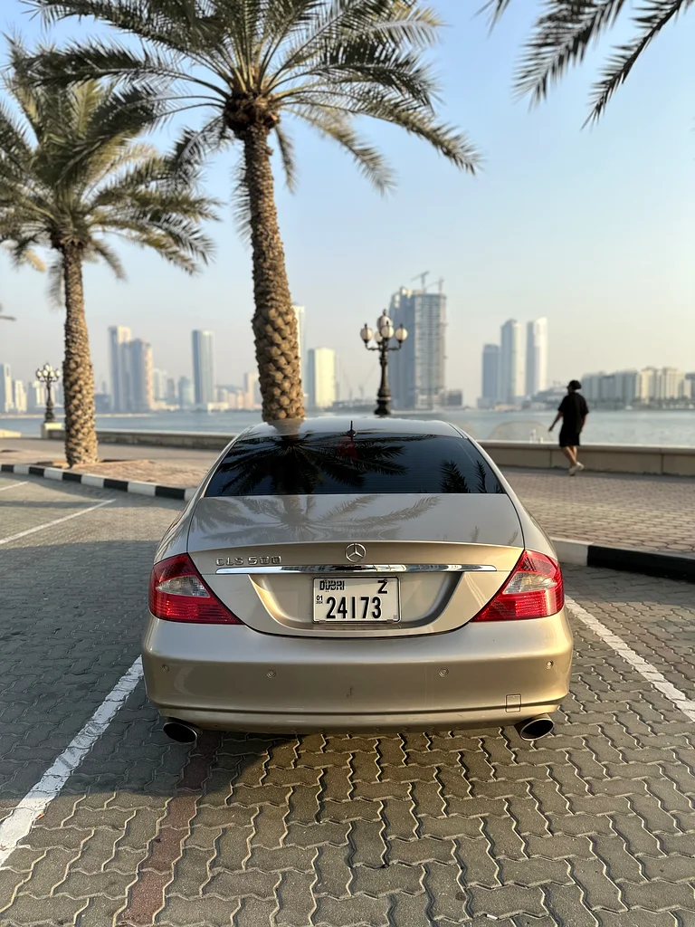 Mercedes CLS50063164769246211111
