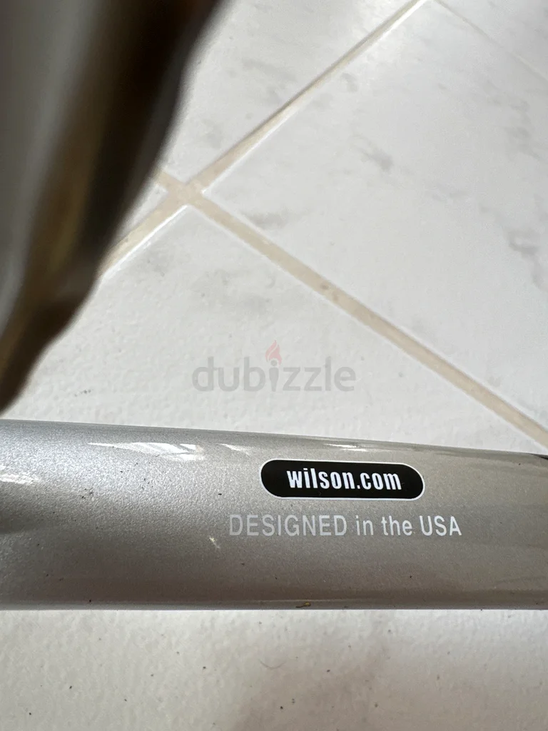 Wilson tennis racquet63170413256963114