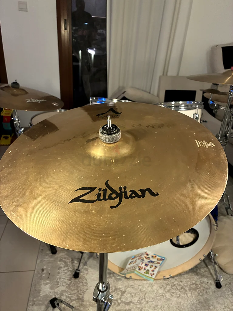 17 Zildjian A-Custom Crash63231196728450112