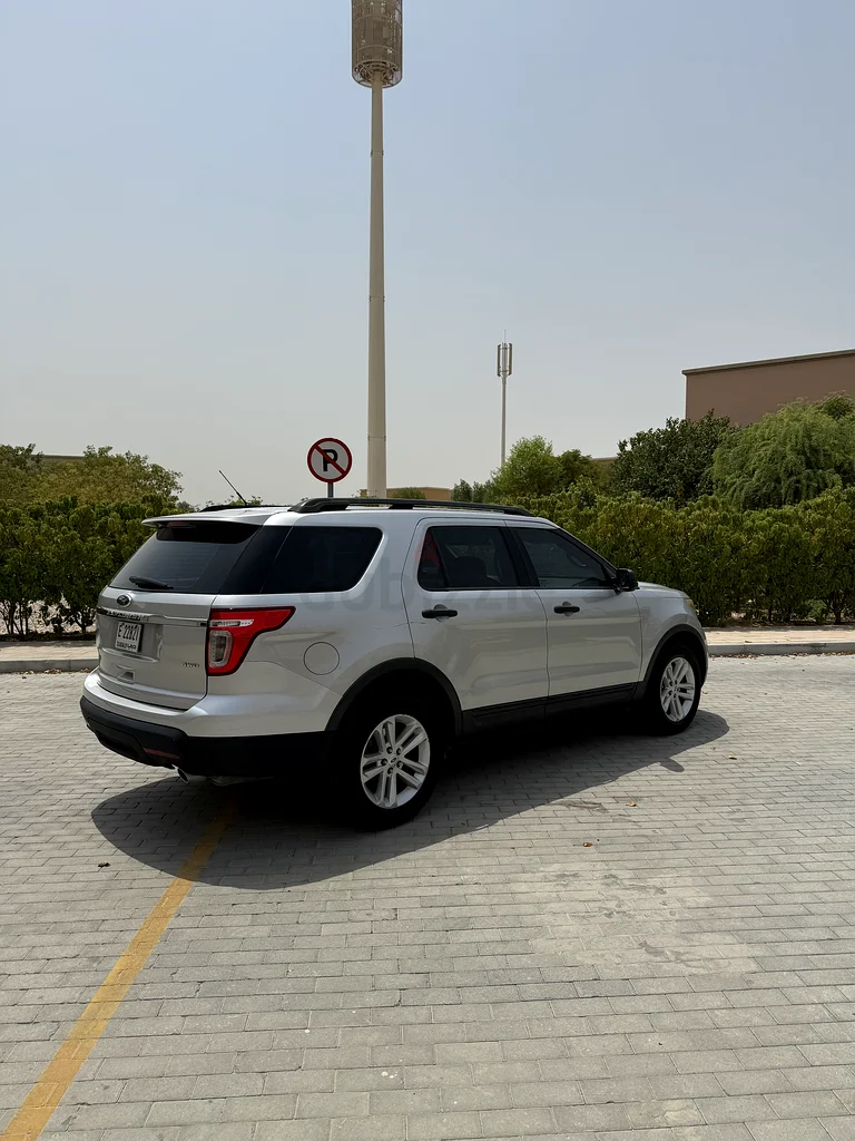 Ford Explorer 201363169445551875111