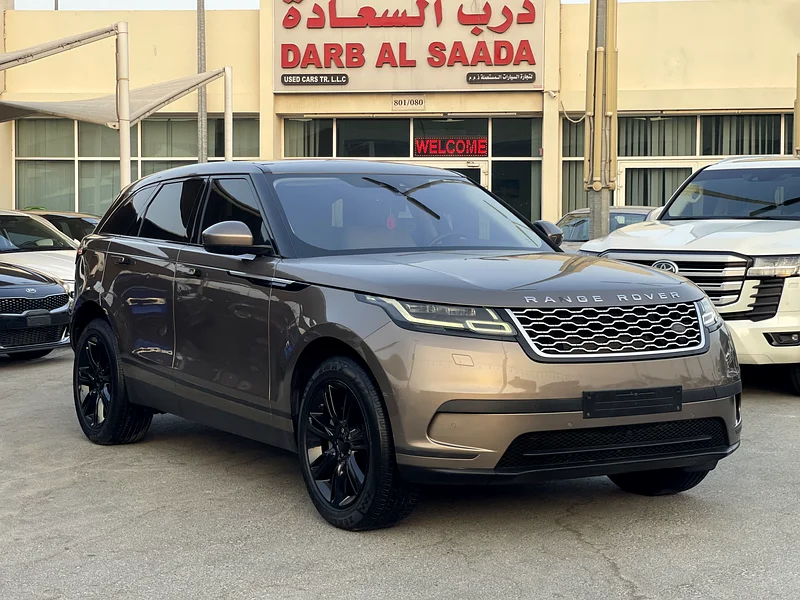 Range Rover Velar 2018 Gulf specification V4 with panoramic roof, good condition  
Kenwood screen, speed limiter, panoramic roof, leather electric seats63141171665666111