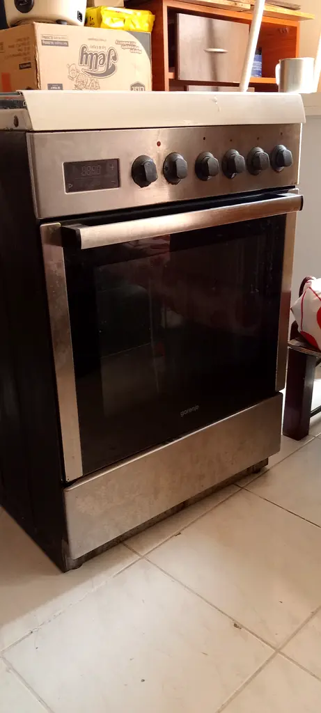 فرن ستانلس ستيل أنيق للبيع!