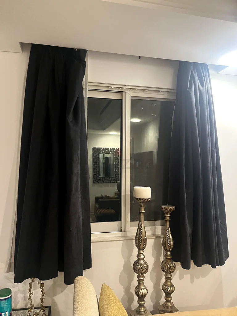 Black curtain 2m height set of 3. Shear and rod included63221859201667113