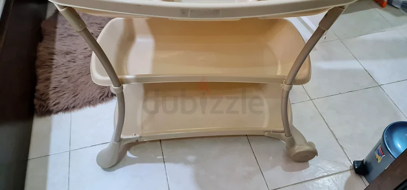 Changing Table and Shower for babies (Mamas and Papas brand - Millie + Boris)63175287172994113