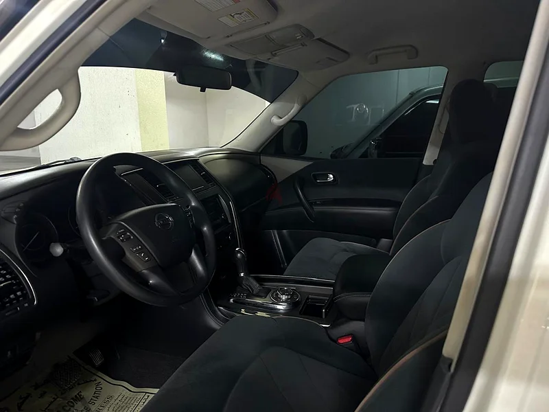 Nissan Patrol GCC 2019 5.6 lit. GCC second owner, scratches on back bumper, rest all original paint.63156990199169113