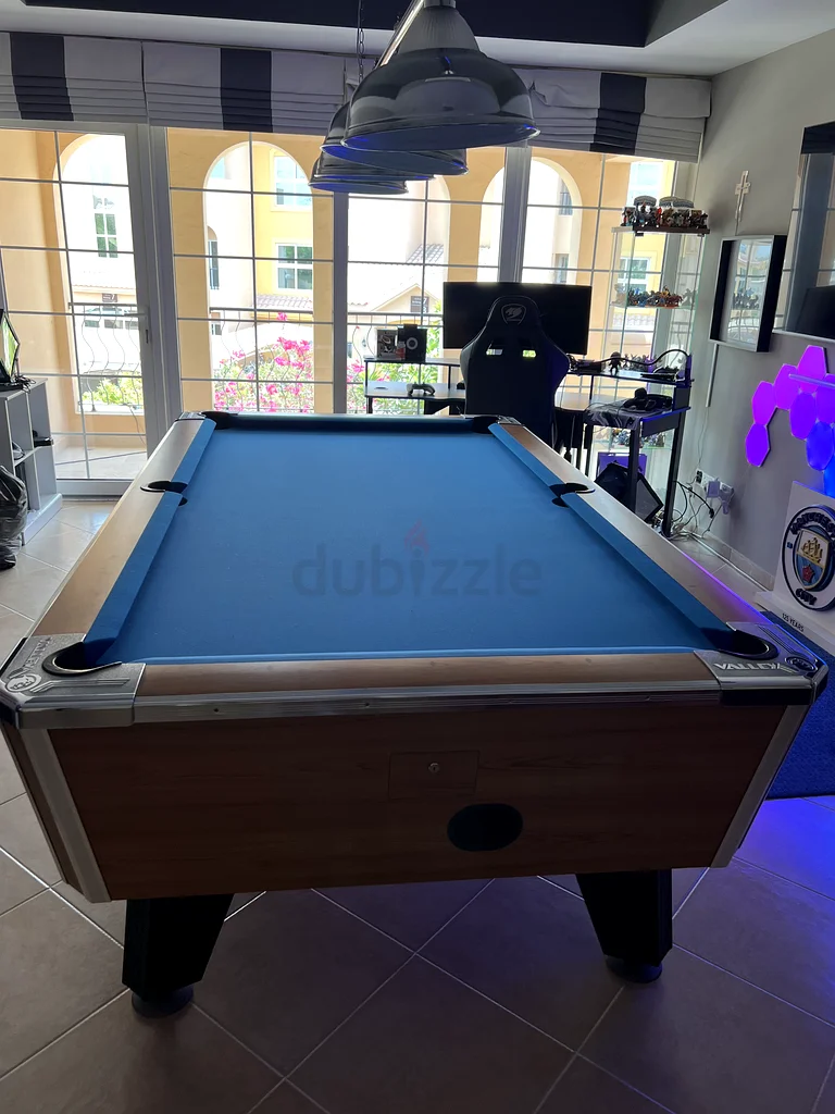 Pool Billiards Table 8ft VALLEY. Pro table. Newly covered63170853788801111