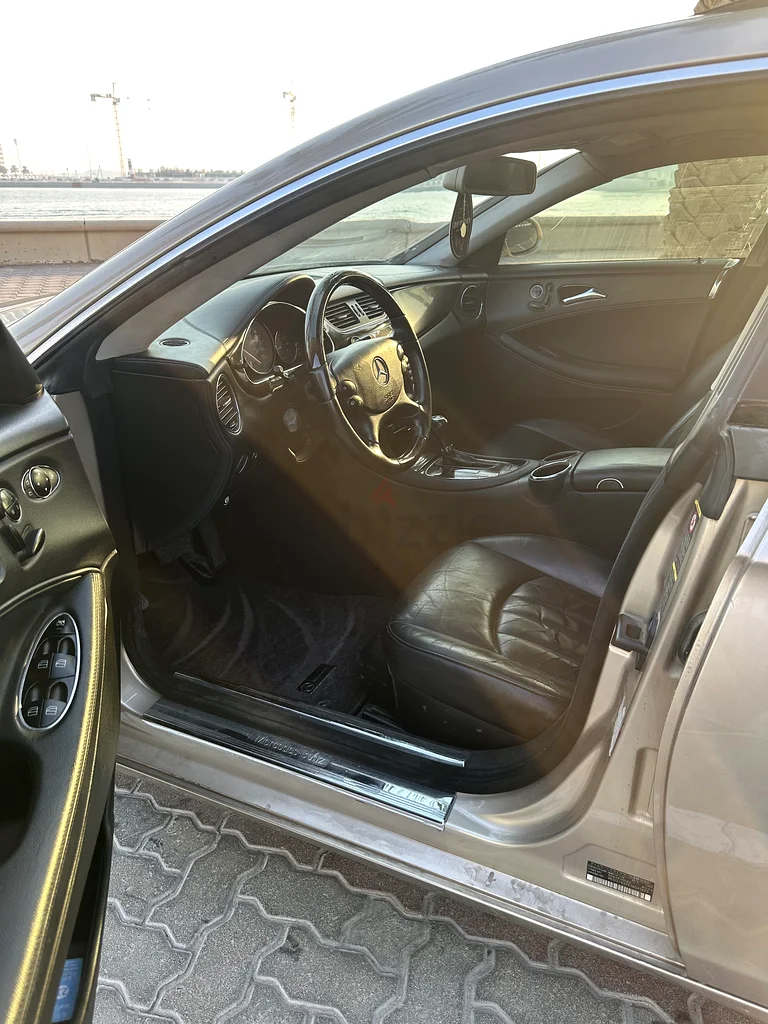 Mercedes CLS50063164769246211114