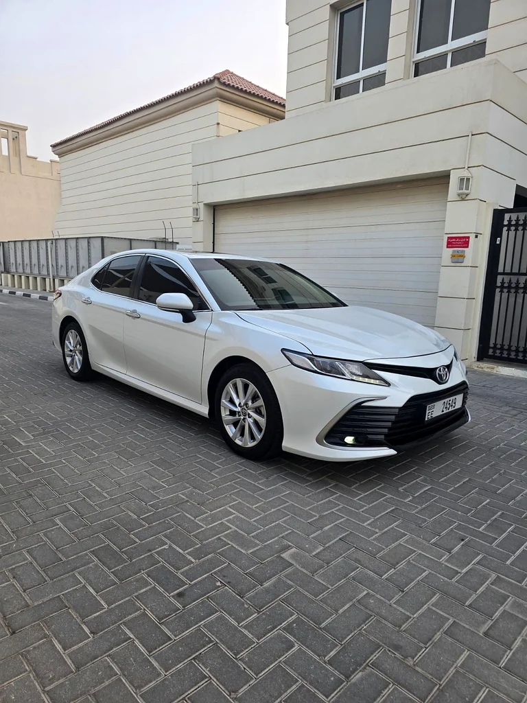 تويوتا كامري SE63166157698305112
