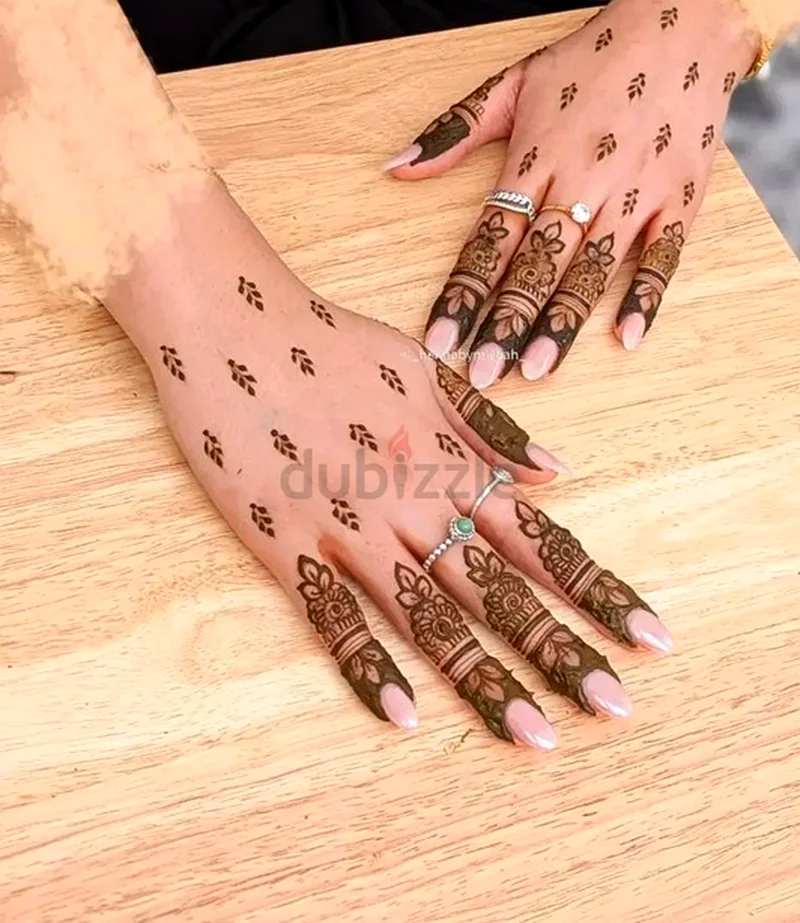 دبي الحنة بواسطة خدمة رس تاتش المنزلية63185762500355112