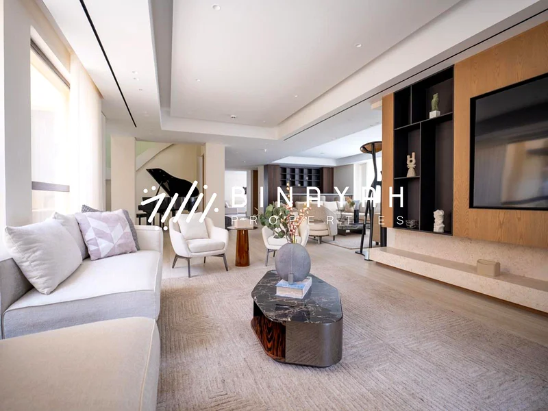 LUXURIOUS DUPLEX PENTHOUSE | PRIVATE POOL | UPGRADED63238575618049112