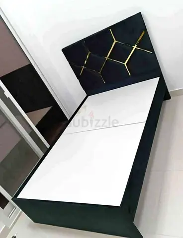 Stylish Modern Bed with Storage - Perfect for Any Room!