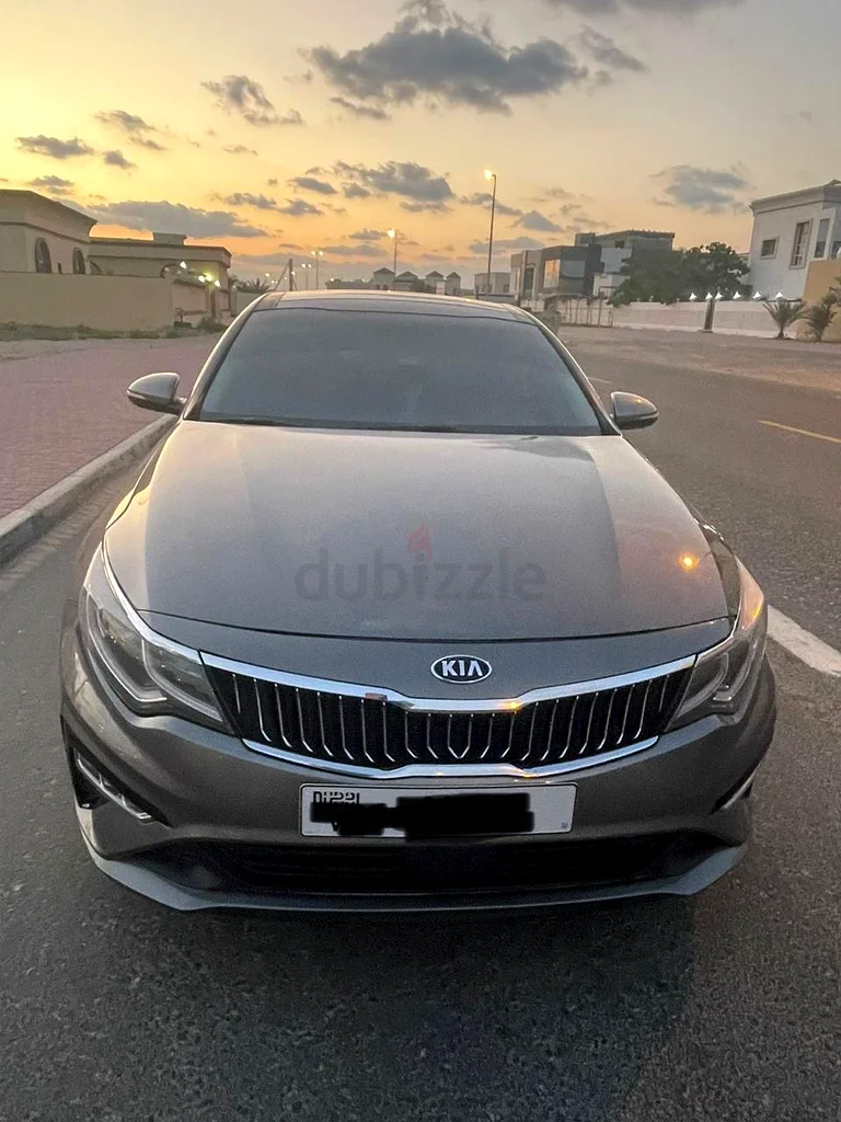 Dubai63170838301697111