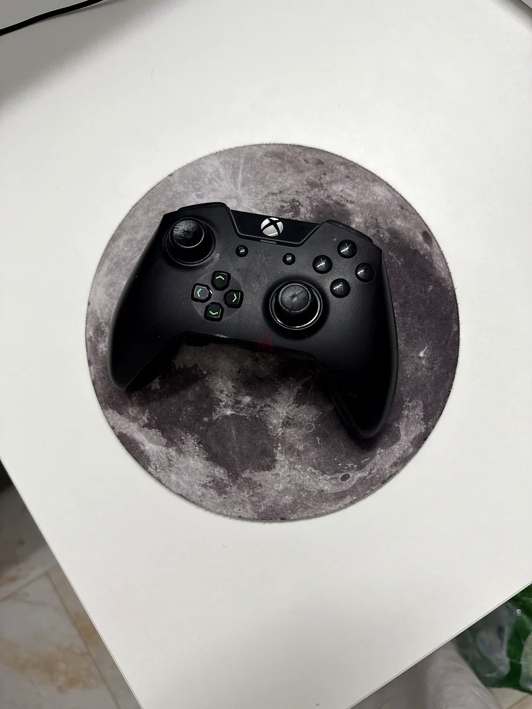وحدة تحكم ريزر لجهاز إكس بوكس للعب على مستوى متقدم!63229303678081110