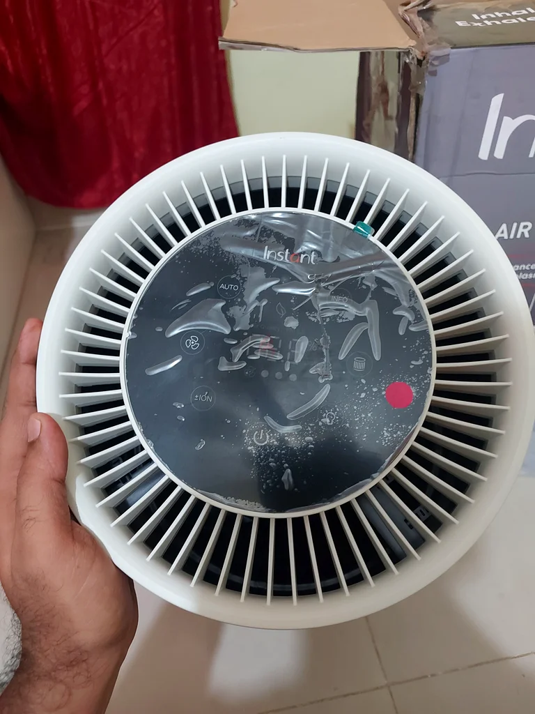 Breathe Easy with Instant Air Purifier - Like New!63258653547393112