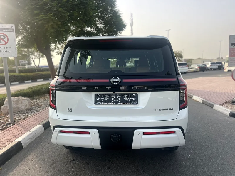 NISSAN PATROL LE TITANIUM PLUS 3.5L TWIN TURBO,2025  GCC 0KM 3 YEARS DEALER WARRANTY63156990434050113
