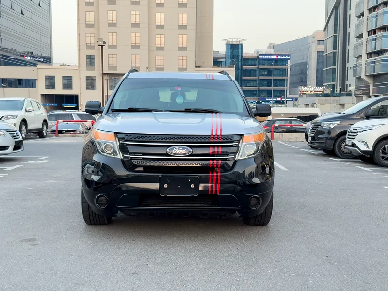 إكسبلورر 4x4 مخصصة لدول مجلس التعاون الخليجي، بدون حوادث، مالك واحد، حالة ممتازة، تسع 7 ركاب63177102784003111