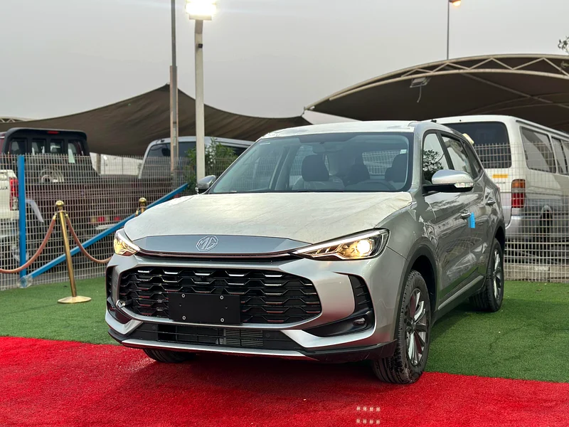 MG ZS 2025، راحة جديدة63176168978691112