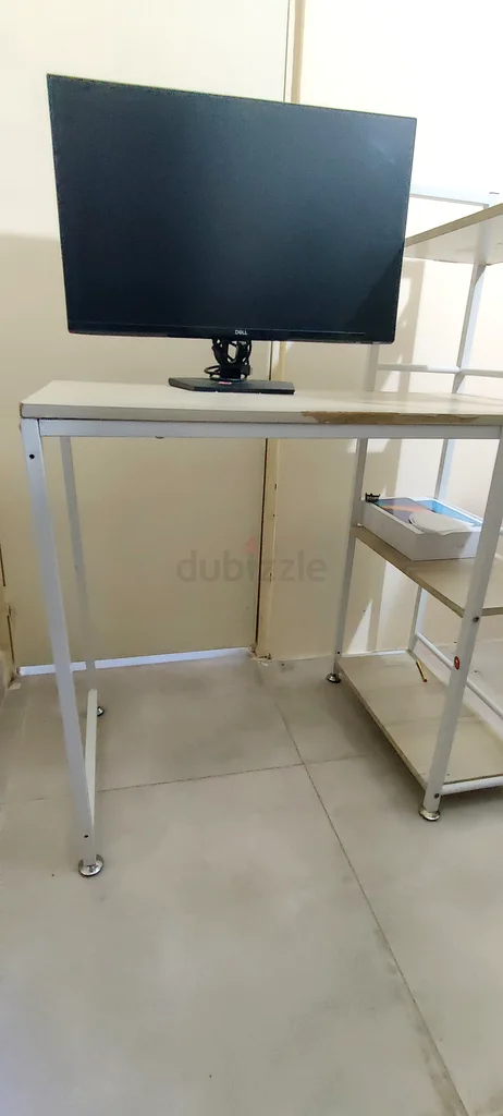Minimalist Study Table63220327729155113
