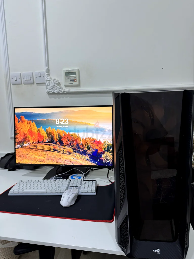 High-Resolution Computer Monitor for Sale!63256067922946111