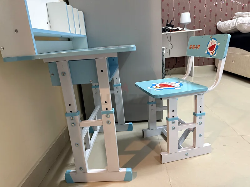 Desk for kids63179860763650112