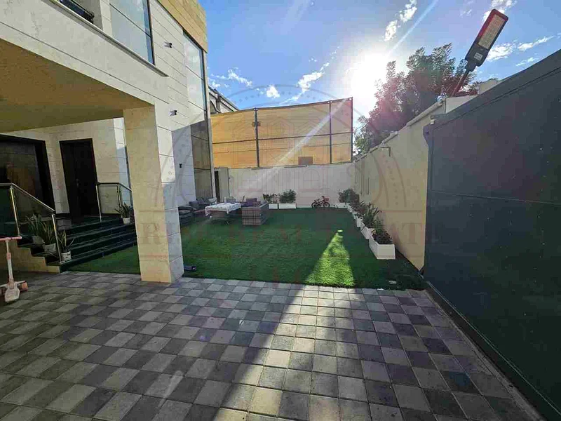 فيلا حديثة للبيع في المويحة 3 - عجمان63869924533377111