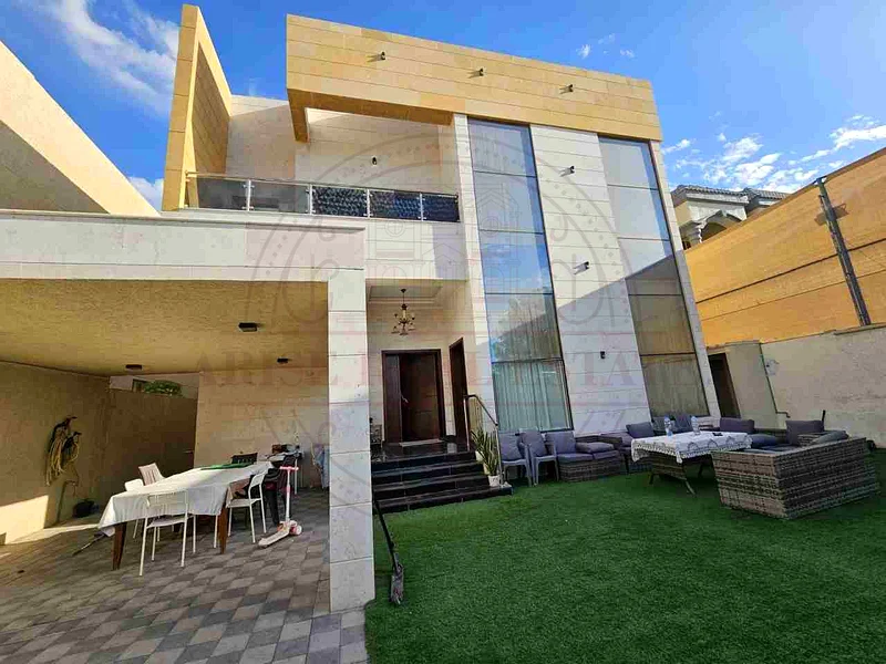 فيلا حديثة للبيع في المويحة 3 - عجمان63869924533377110