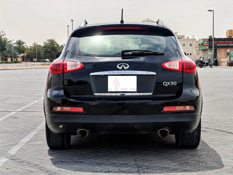 أعلى طراز من إنفيني QX50 2014 بمواصفات دول مجلس التعاون الخليجي، بحالة جيدة63174307251843113