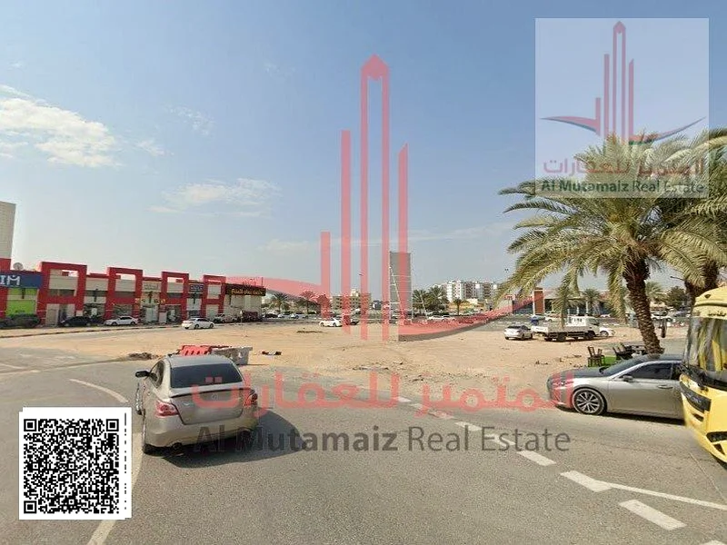 For sale. land right on Sheikh Zayed Road63197613361411112