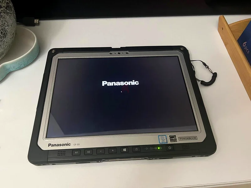 Panasonic TOUGHBOOK CF-33Core i5-7300U/ ノートPCケース Panasonic