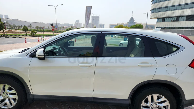 2015 هوندا CR-V جي سي سي | إل إكس | خالية من الحوادث | 133,000 كم63174307952257111
