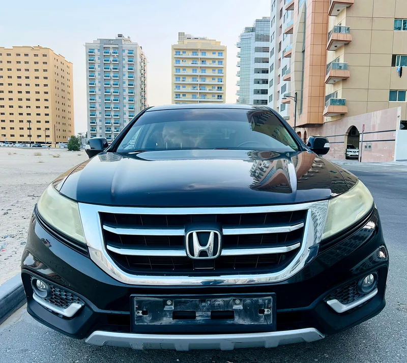 هوندا كروس تور 2013 طراز تورينج بخيارت كاملة لون أسود مرجعي 014363139216585987114