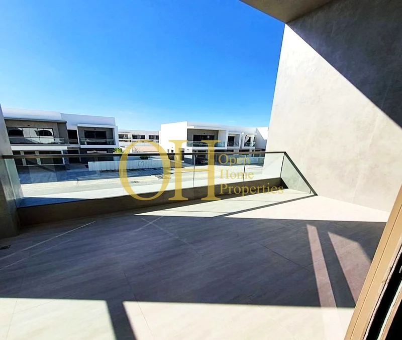 Luxurious 3BR+Study and Maids Room | Great Deal63849892277633111