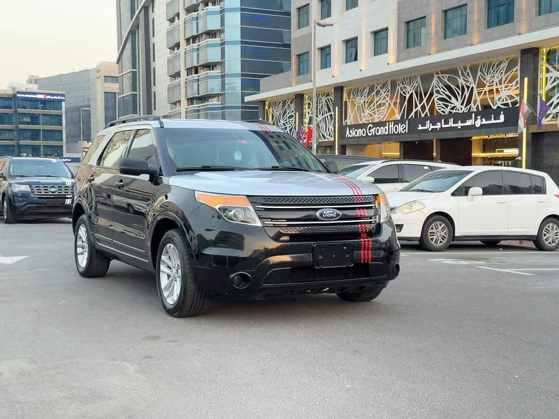 إكسبلورر 4x4 مخصصة لدول مجلس التعاون الخليجي، بدون حوادث، مالك واحد، حالة ممتازة، تسع 7 ركاب63177102784003114