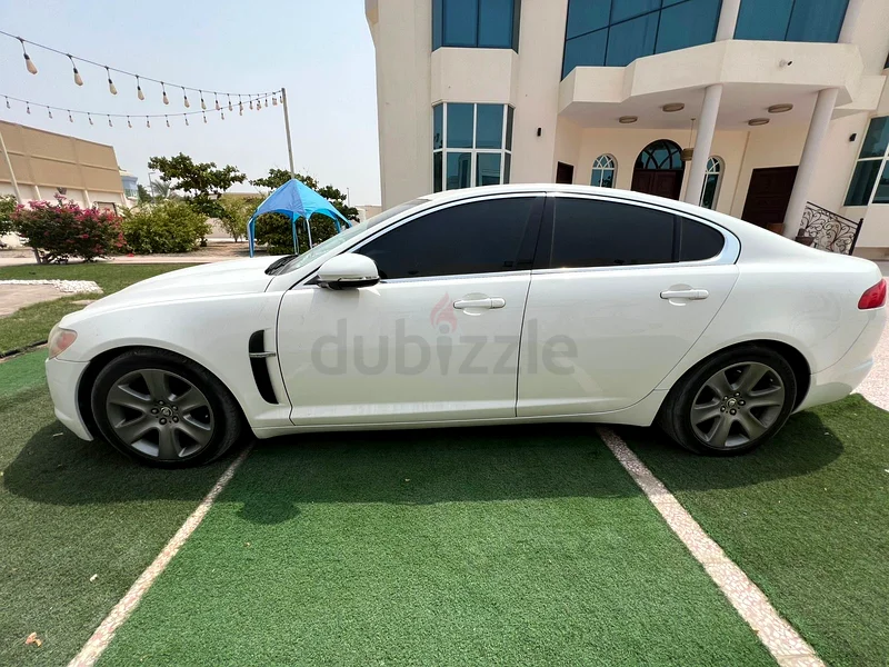 JAGUAR XF PURE PLUS - Very well-maintained car | First owner | Low mileage632218248860171117