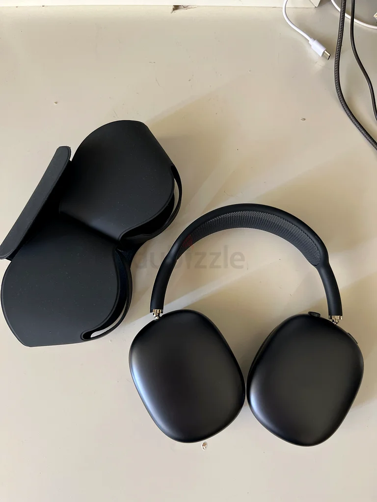 AirPod Max63262942156290111