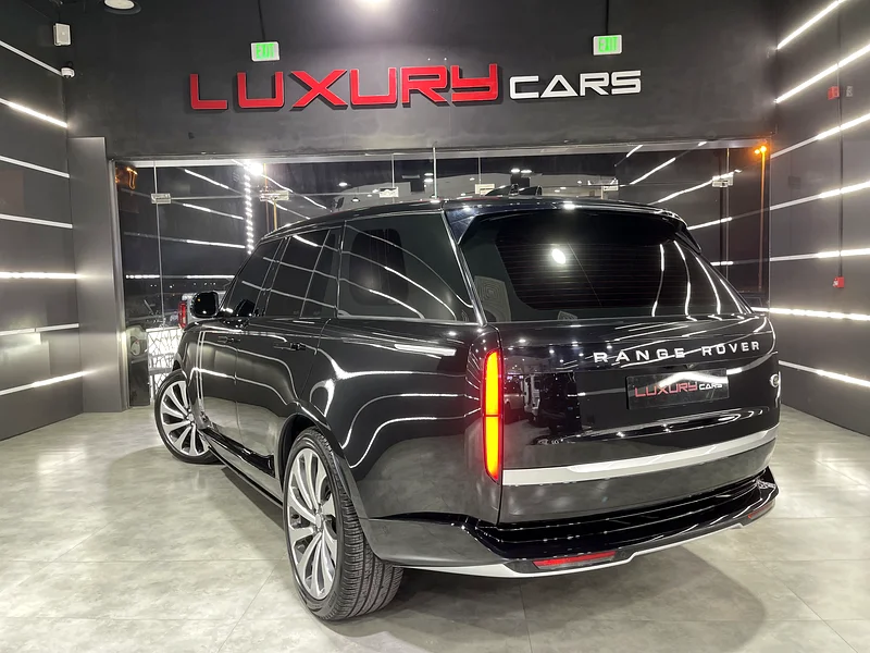 Land Rover Range Vogue Autobiography Gcc spec Model 2022 Agency Al Tayer Under Warranty63177102575107114