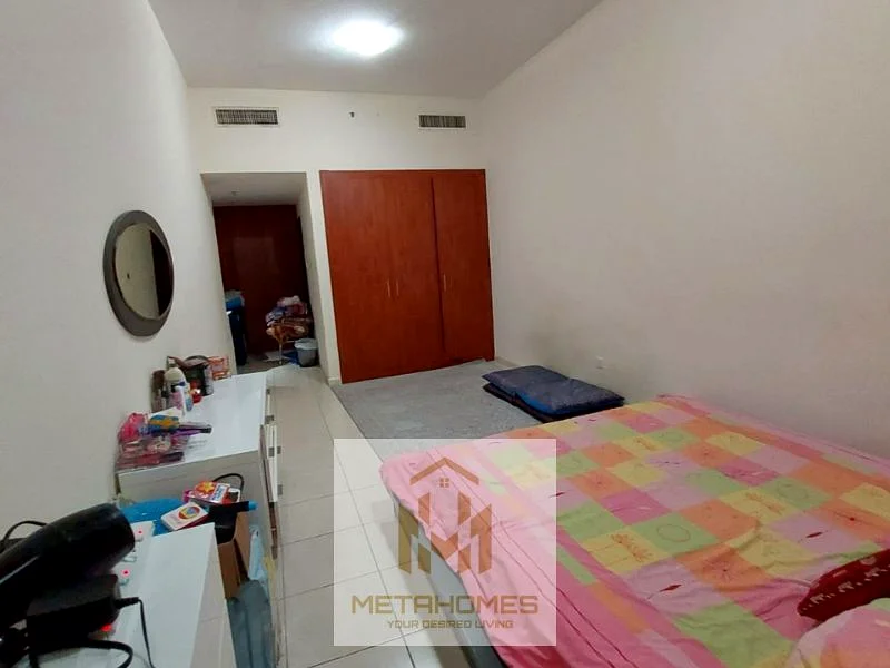 شاغرة عند النقل - طابق علوي - موقع متميز63219799194369114