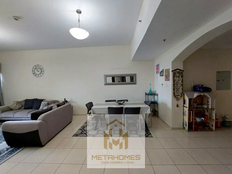 شاغرة عند النقل - طابق علوي - موقع متميز63219799194369112