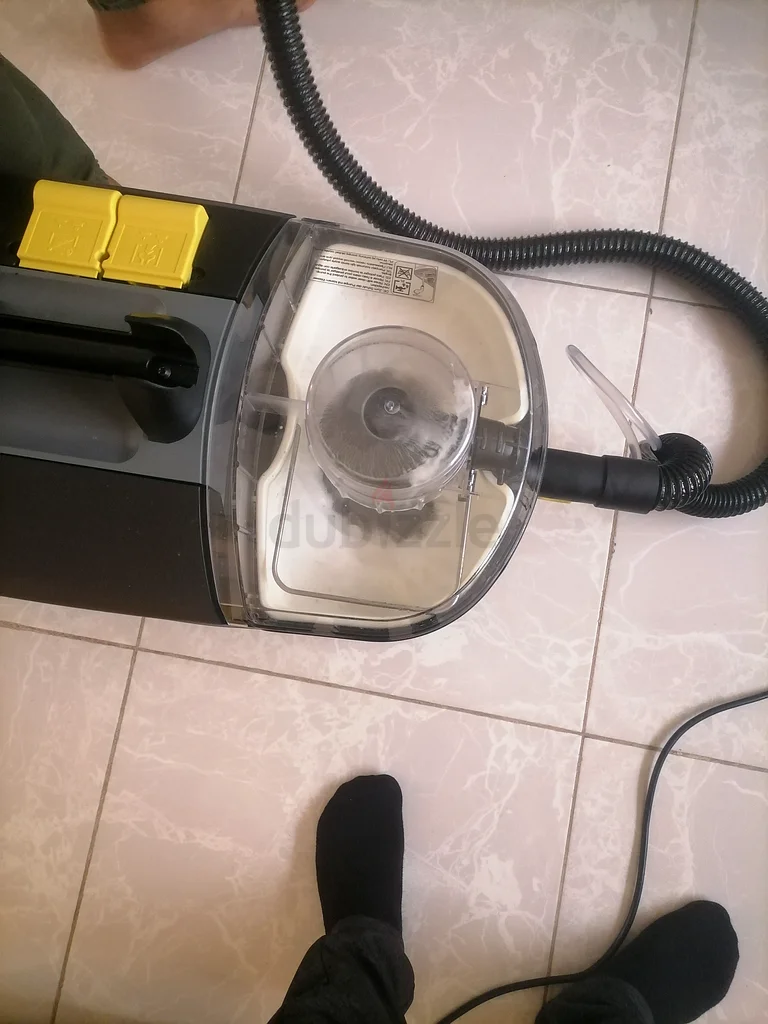 Professional cleaning services63438813652097111