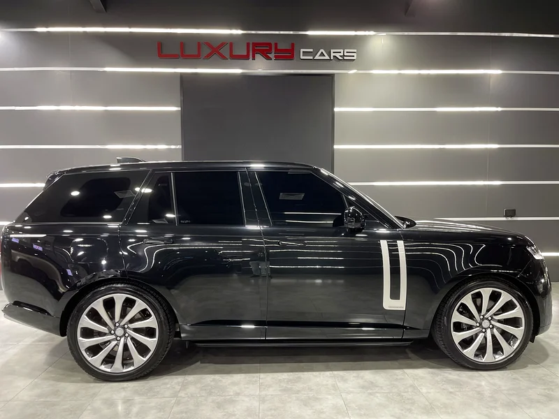 Land Rover Range Vogue Autobiography Gcc spec Model 2022 Agency Al Tayer Under Warranty63177102575107112