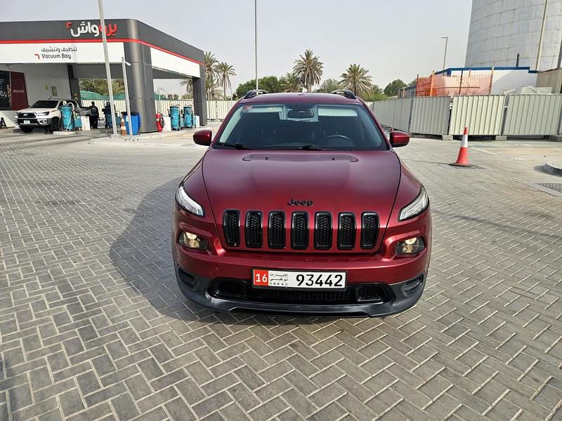 جيب تشيروكي سبورت 2017 للبيع63229646323330112