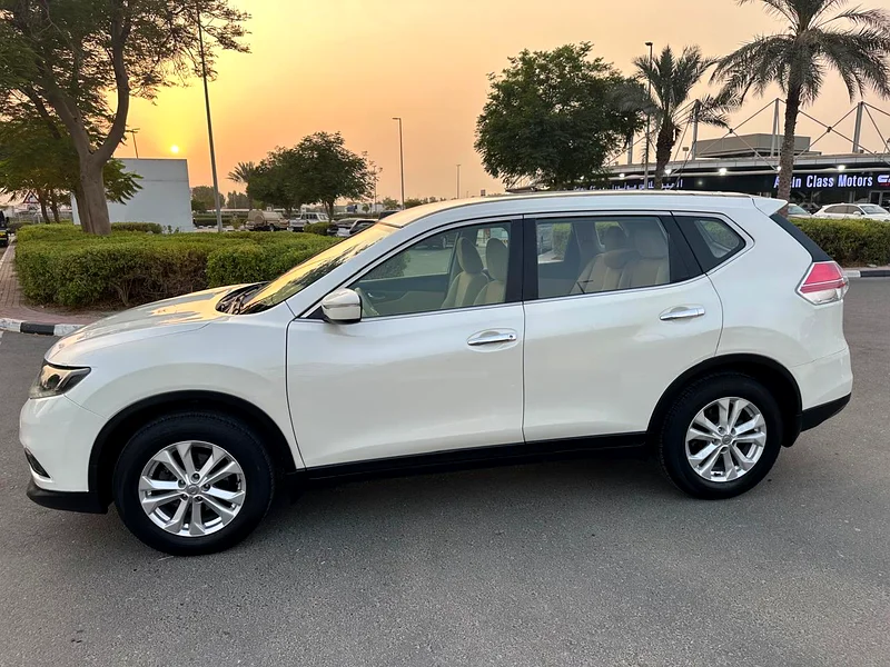 نissan x-trail موديل 2017 خليجي متوسطة الخيارات حالة جيدة جدًا63166628071809114