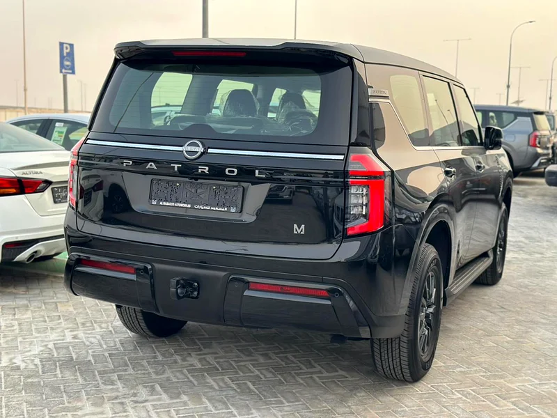 Nissan Patrol XE V6 3.8L naturally aspirated engine 2026 model / dealer warranty / zero km63232620056449113