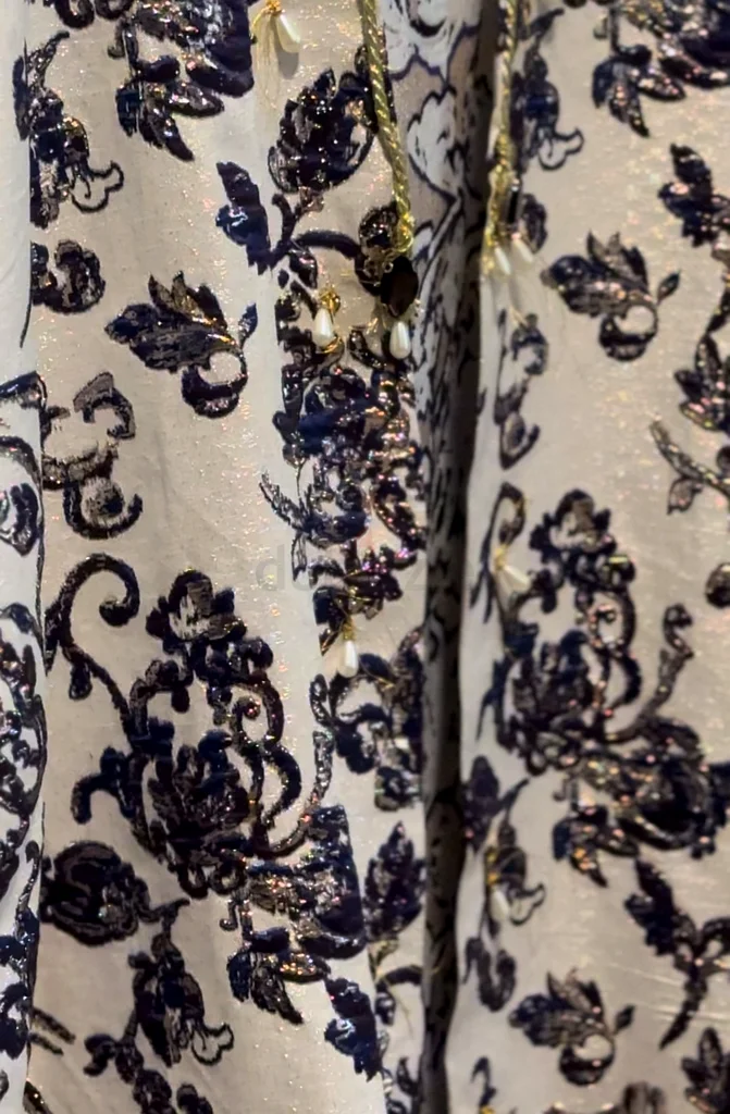 Luxury’s abaya63217829139714111