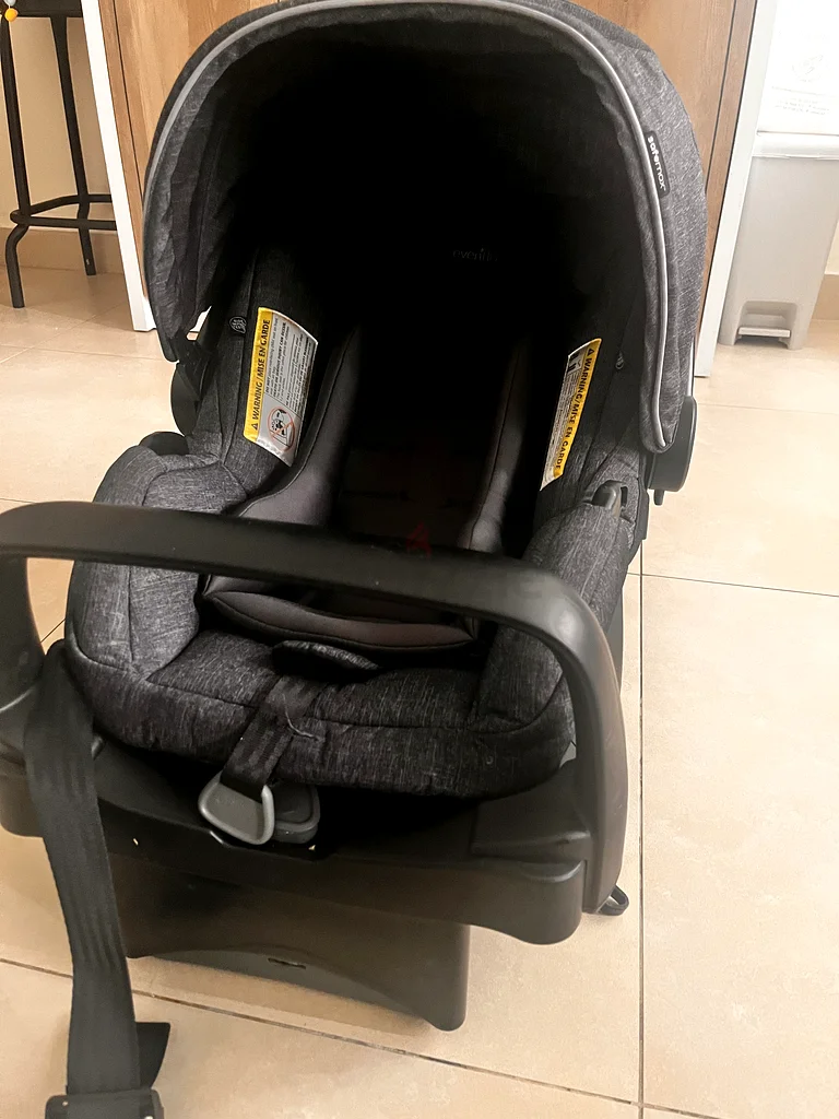 نظام سفر إيفنفلو، عربة أطفال مع مقعد سيارة63174808349443112