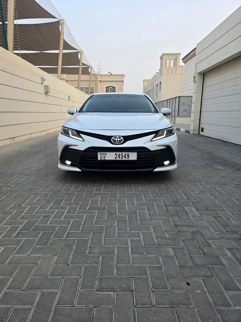 تويوتا كامري SE631661576983051120