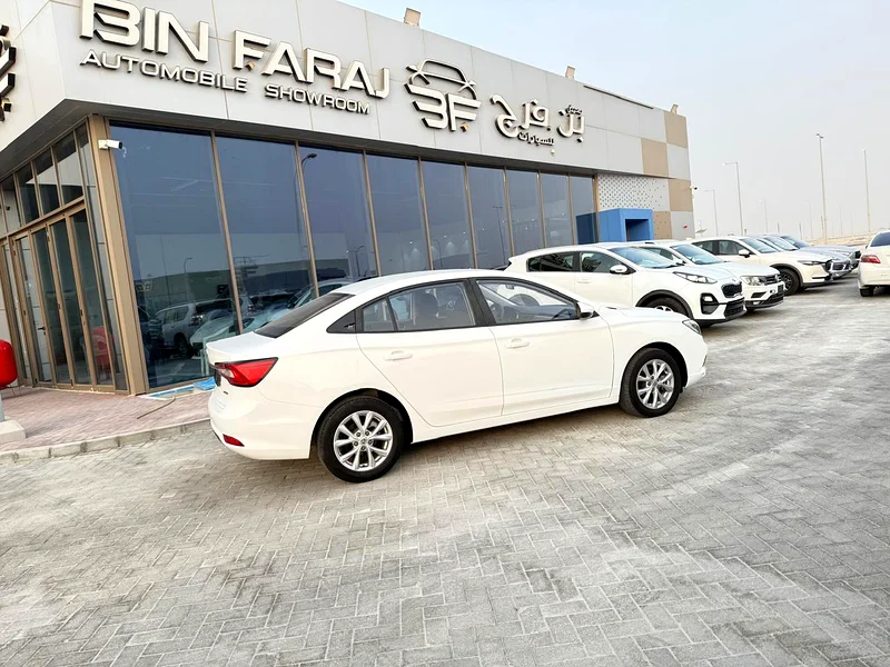 مرسيدس جاراج إم جي 5 1.5 لتر63135490362371111