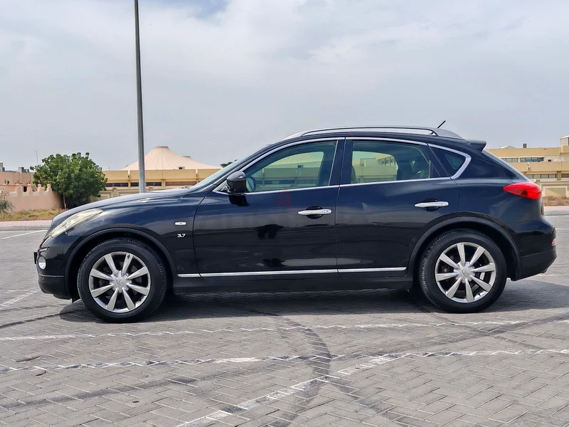 أعلى طراز من إنفيني QX50 2014 بمواصفات دول مجلس التعاون الخليجي، بحالة جيدة63174307251843111